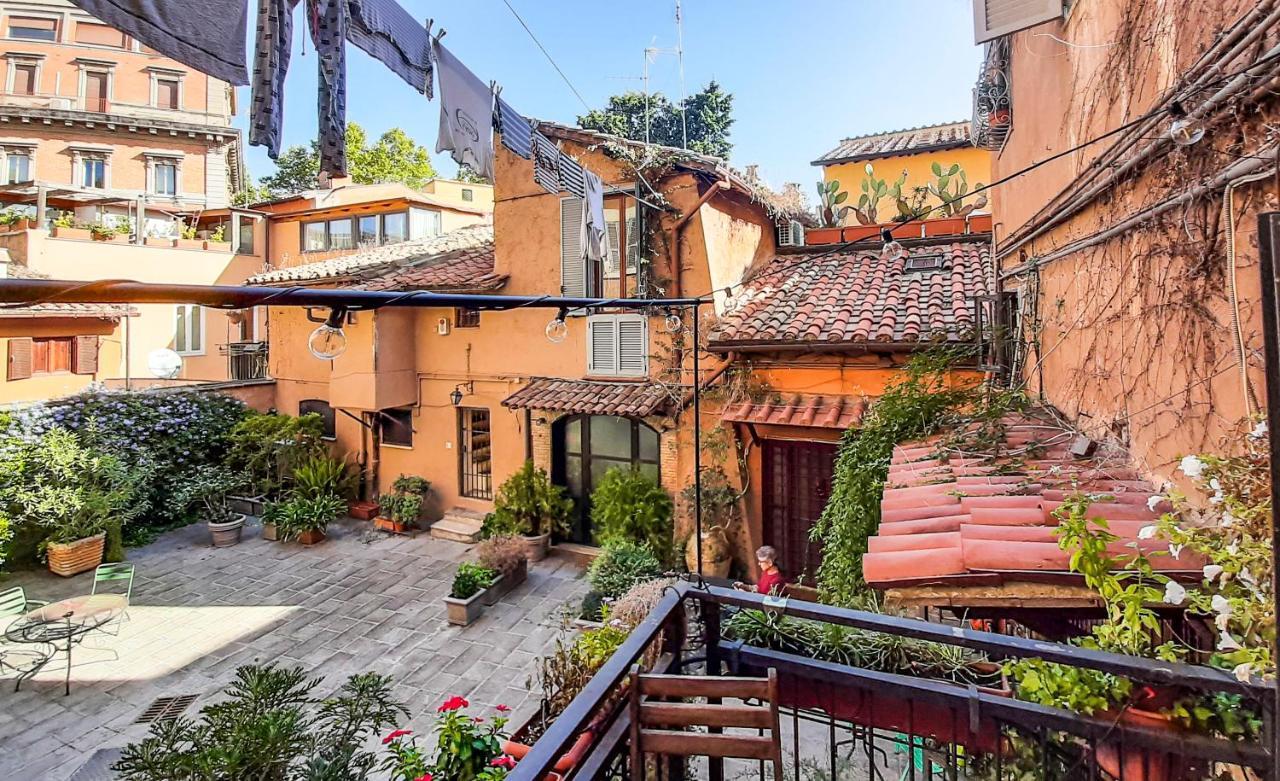 Casa Del Moro - Romantic Loft In Trastevere 외부 사진